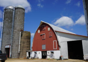 Grazin Acres barn and silos